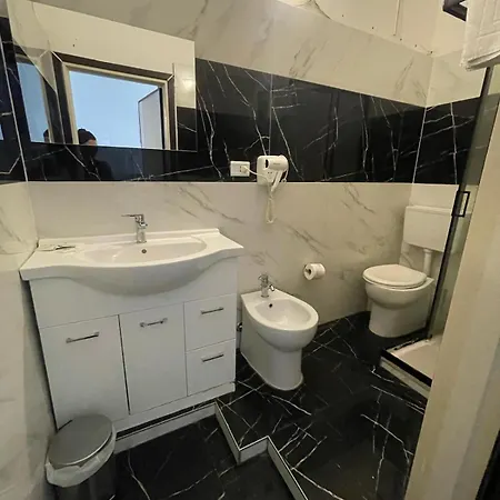 Piccolo Di Ale Hotel