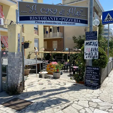 Hotel Piccolo Di Ale